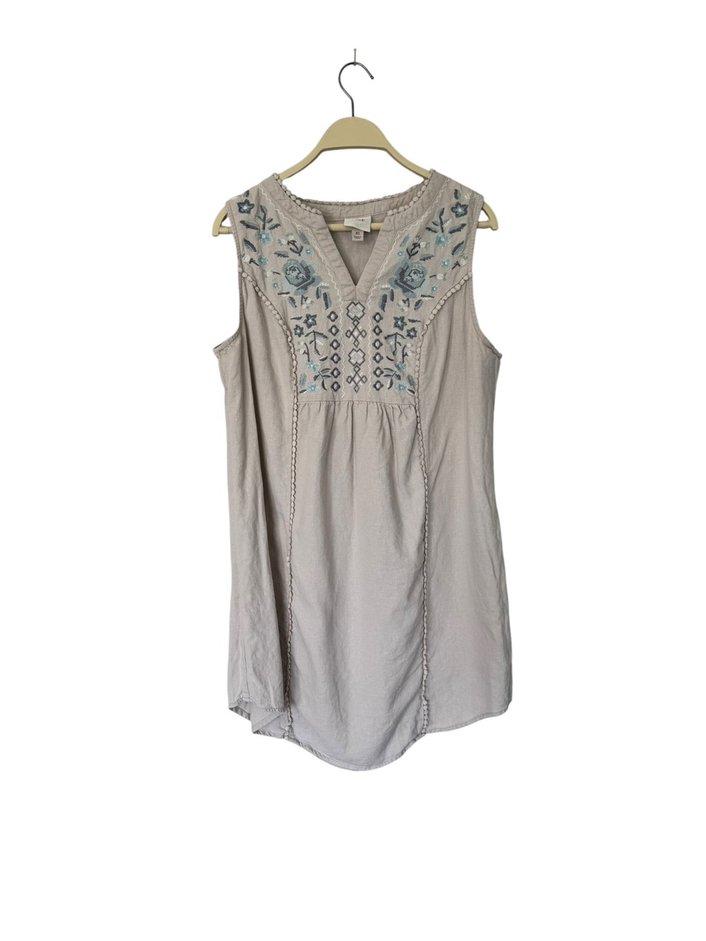 Knox Rose Light Taupe Dress with Teal Blue Embroidery